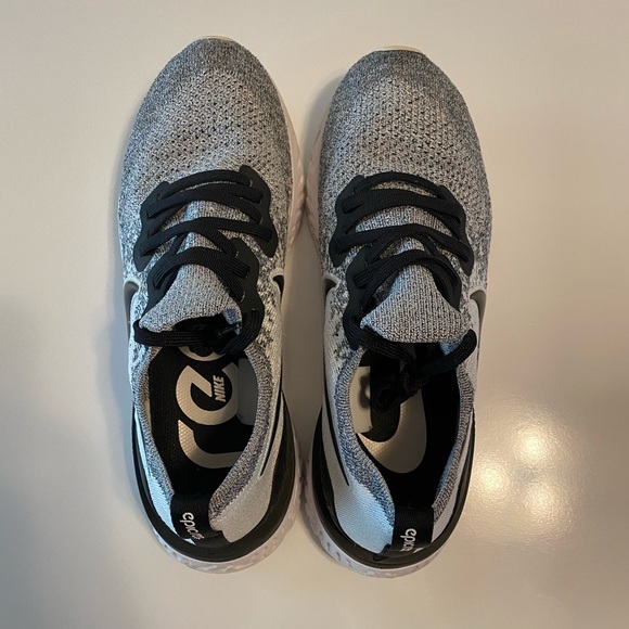 Nike Epic React Flyknit 2 Oreo Running Shoes - Picture 5 of 10
